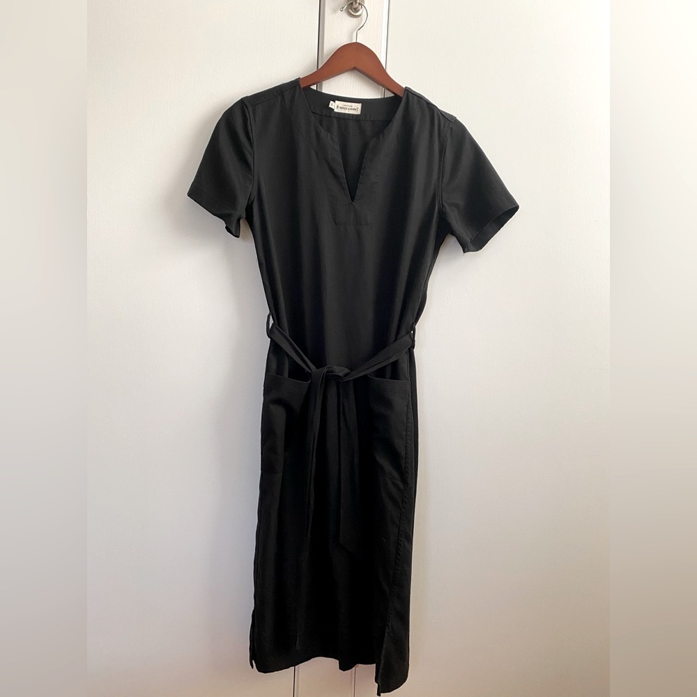 Midi black dress